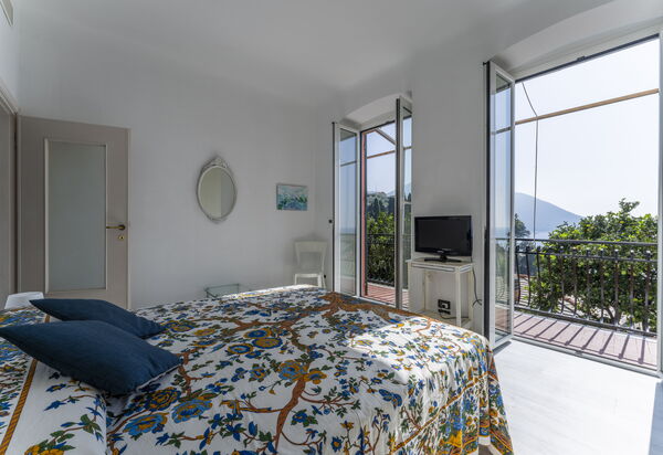 A Due Passi da Camogli 2, Seaview, Wifi: Autunno, Camera da letto, Estate, Primavera