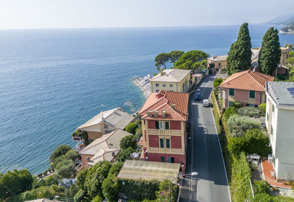 A Due Passi da Camogli 2, Seaview, Wifi: Autunno, Estate, Primavera, Vista Panoramica