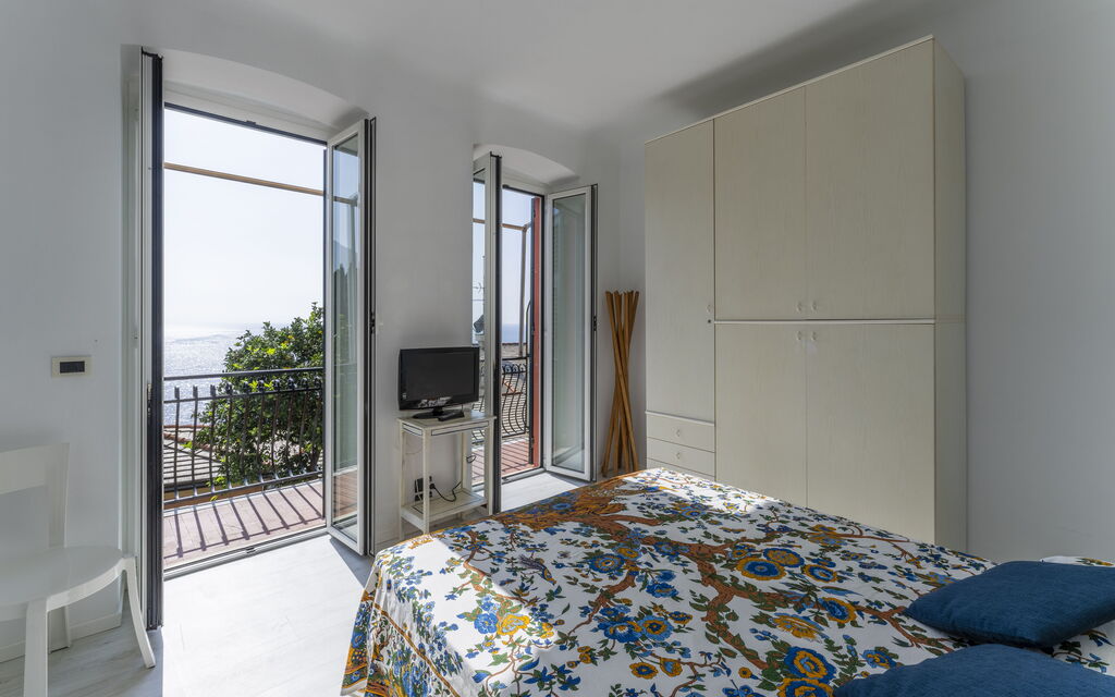 A Due Passi da Camogli 2, Seaview, Wifi: Autunno, Camera da letto, Estate, Primavera