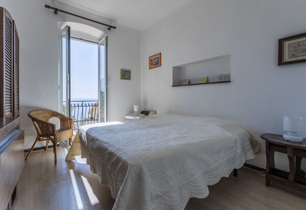 A Due Passi da Camogli, Seaview with Terrace, Wifi: Autunno, Camera da letto, Estate, Primavera