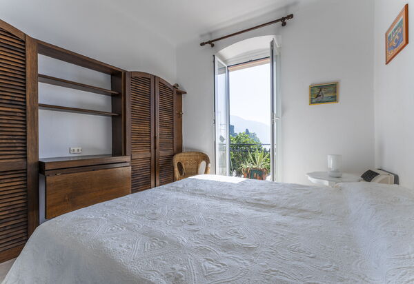 A Due Passi da Camogli, Seaview with Terrace, Wifi: Autunno, Camera da letto, Estate, Primavera