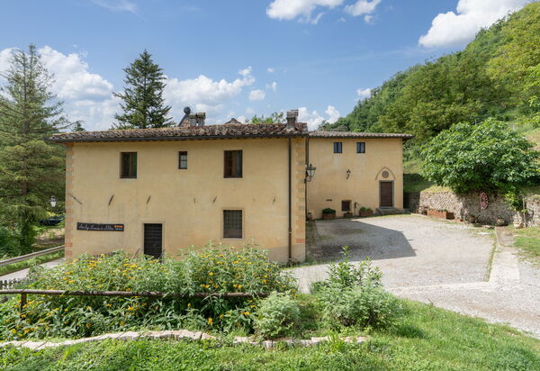 Locanda Di Alberi: Building Exterior, Main Entrance, Outdoor