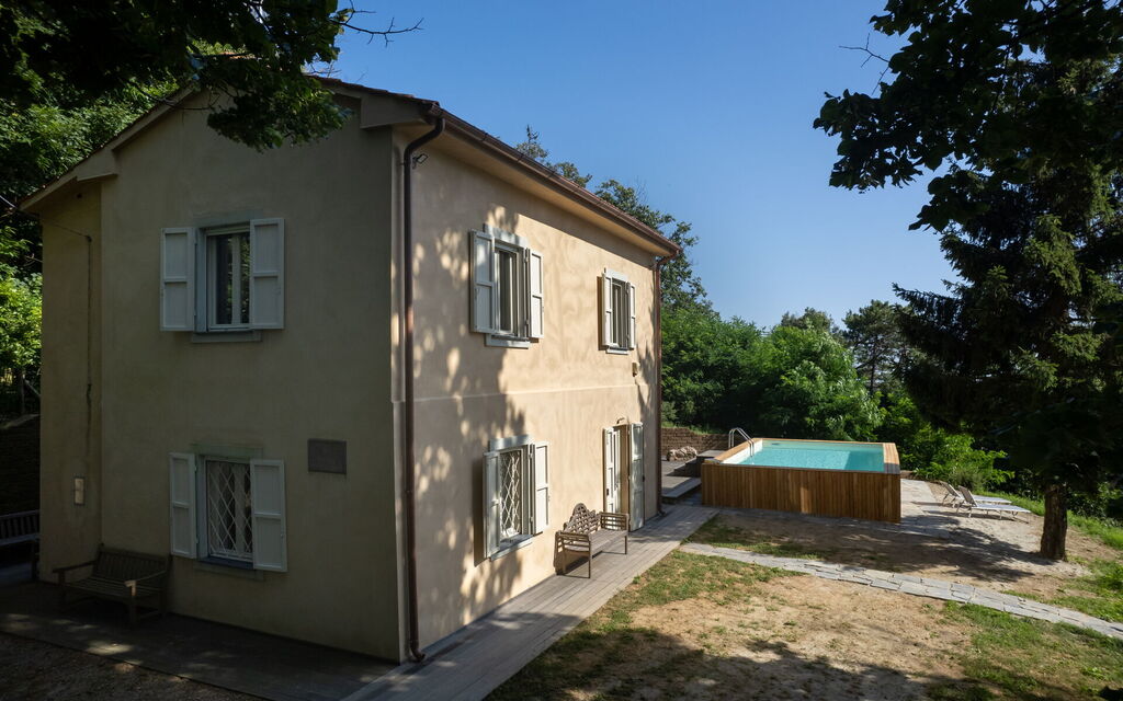 Casa Sul Serra: all'aperto, Autunno, Balcone / Terrazza / Patio, Entrata Principale, Estate, Esterni, Giardino, Piscina, Primavera