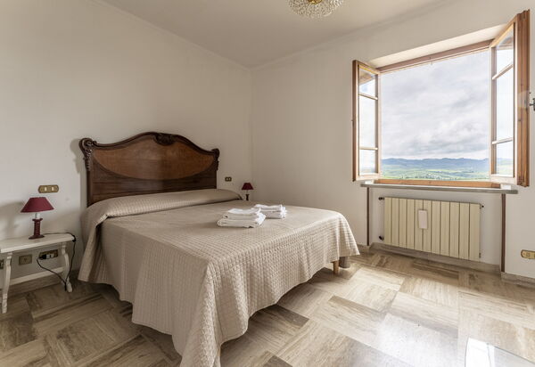 Casa Di Luca, Pool, Castelnuovo Berardenga: Autumn, Bedroom, Spring, Summer