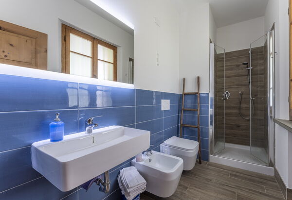 Casa Di Luca, Pool, Castelnuovo Berardenga: Autumn, Bathroom, Spring, Summer