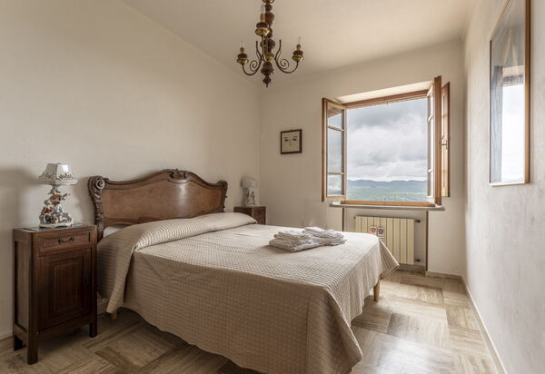 Casa Di Luca, Pool, Castelnuovo Berardenga: Autumn, Bedroom, Spring, Summer