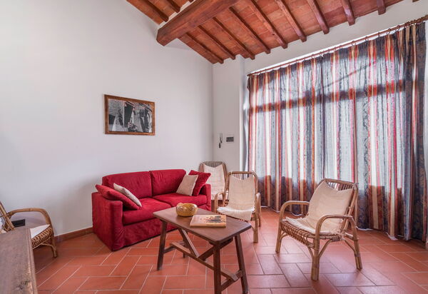 Le Masse - Greve In Chianti, Toscana: Autumn, Living Room, Spring, Summer