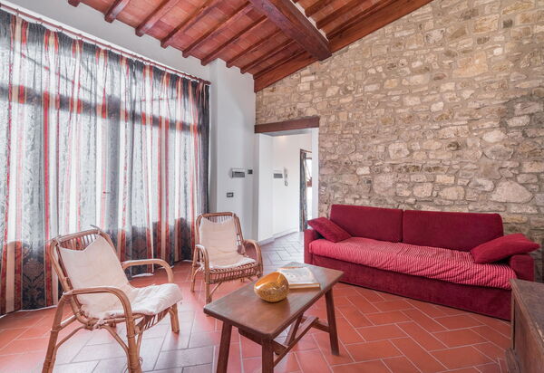 Le Masse - Greve In Chianti, Toscana: Autumn, Living Room, Spring, Summer