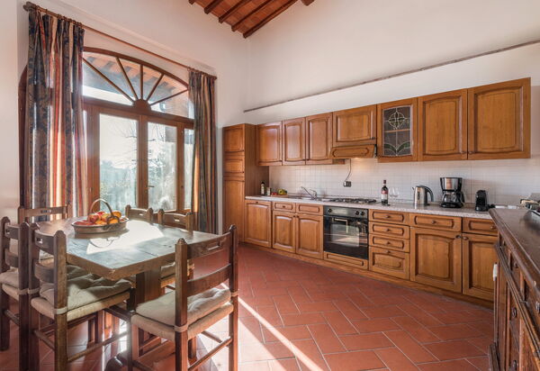 Le Masse - Greve In Chianti, Toscana: Autumn, Kitchen, Spring, Summer