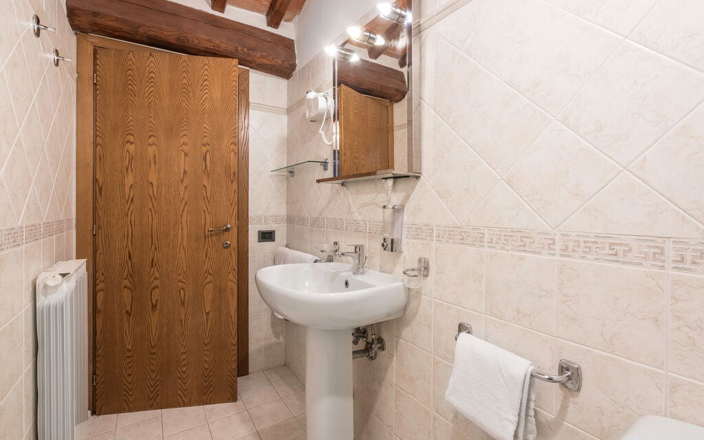 Le Masse - Greve In Chianti, Toscana: Autunno, Bagno, Estate, Primavera