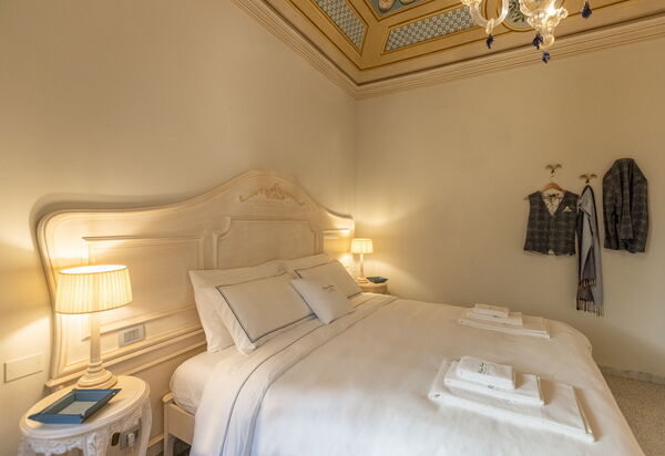 Charming Apartment Cartoni - Città Della Pieve, Umbria: Autunno, Camera da letto, Estate, Primavera