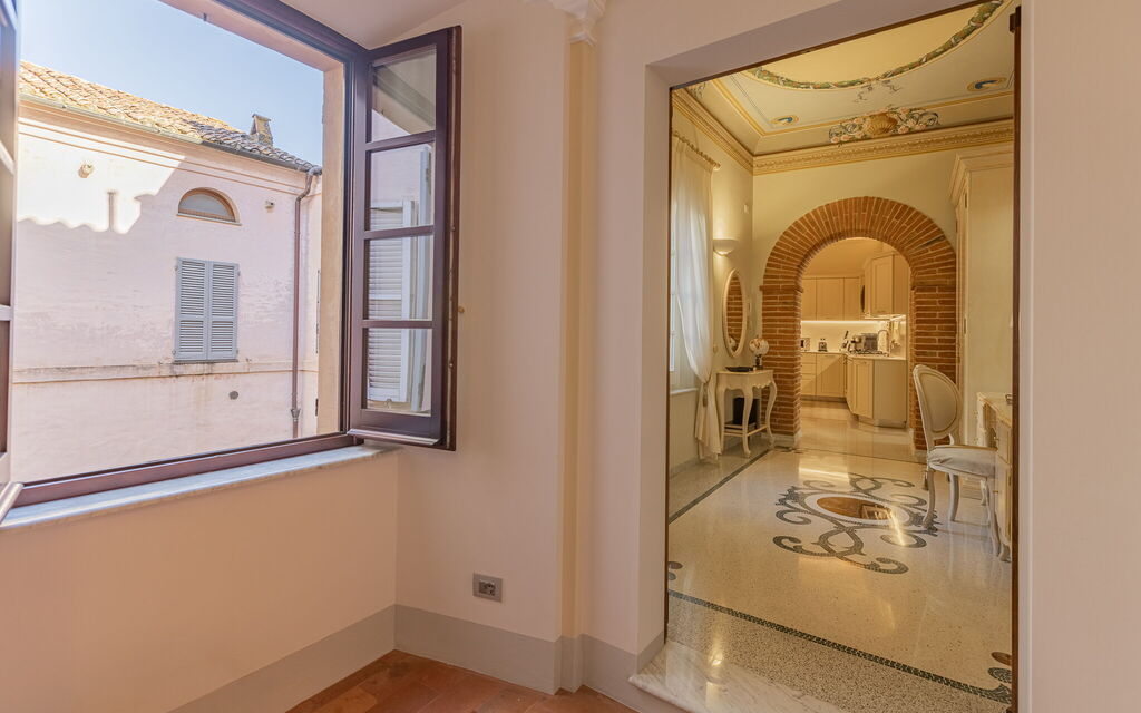 Charming Apartment Cartoni - Città Della Pieve, Umbria: Autumn, Main Entrance, Spring, Summer