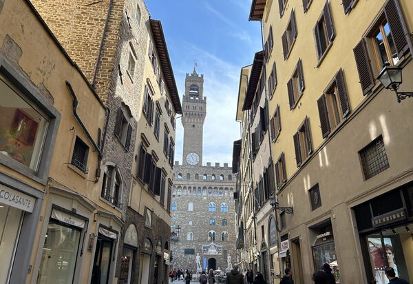 Betty Florence Charming Modern Apartment Near Piazza della Libertà: Activities, Autumn, Spring, Summer