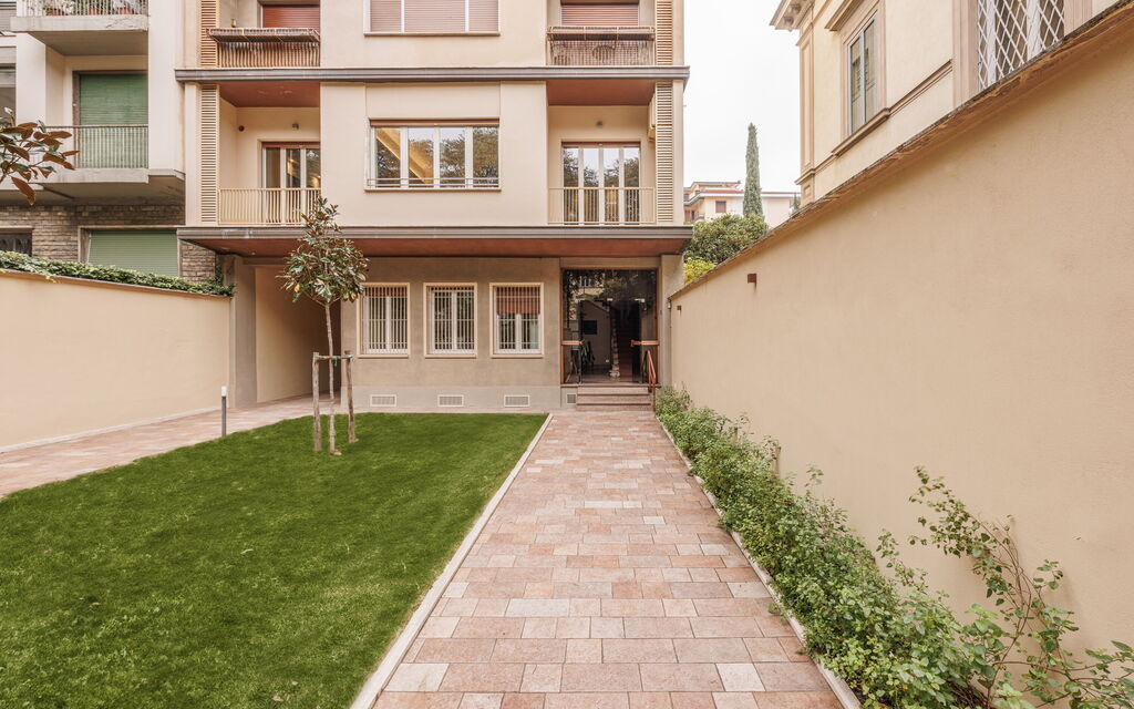 Betty Florence Charming Modern Apartment Near Piazza della Libertà