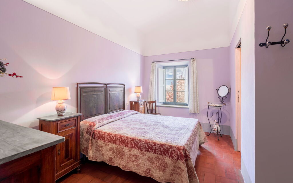 Orcia Panoramic View With Pool: Autunno, Camera da letto, Estate, Primavera