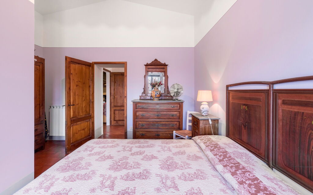 Orcia Panoramic View With Pool: Autunno, Camera da letto, Estate, Primavera