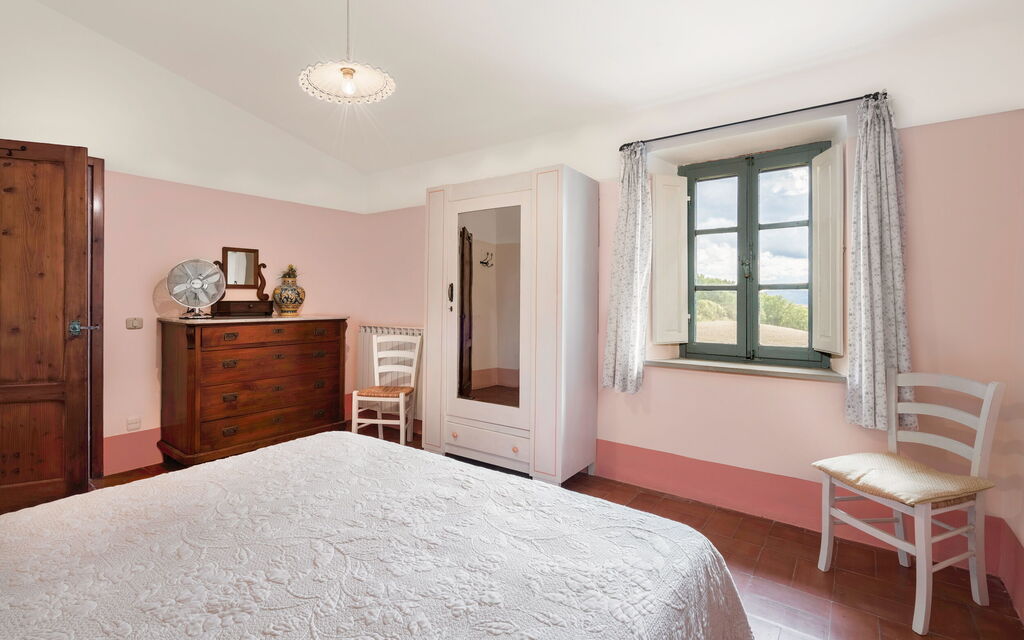 Orcia Panoramic View With Pool: Autunno, Camera da letto, Estate, Primavera