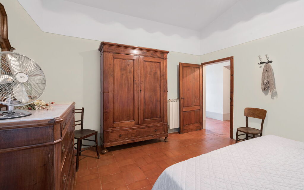 Orcia Panoramic View With Pool: Autunno, Camera da letto, Estate, Primavera