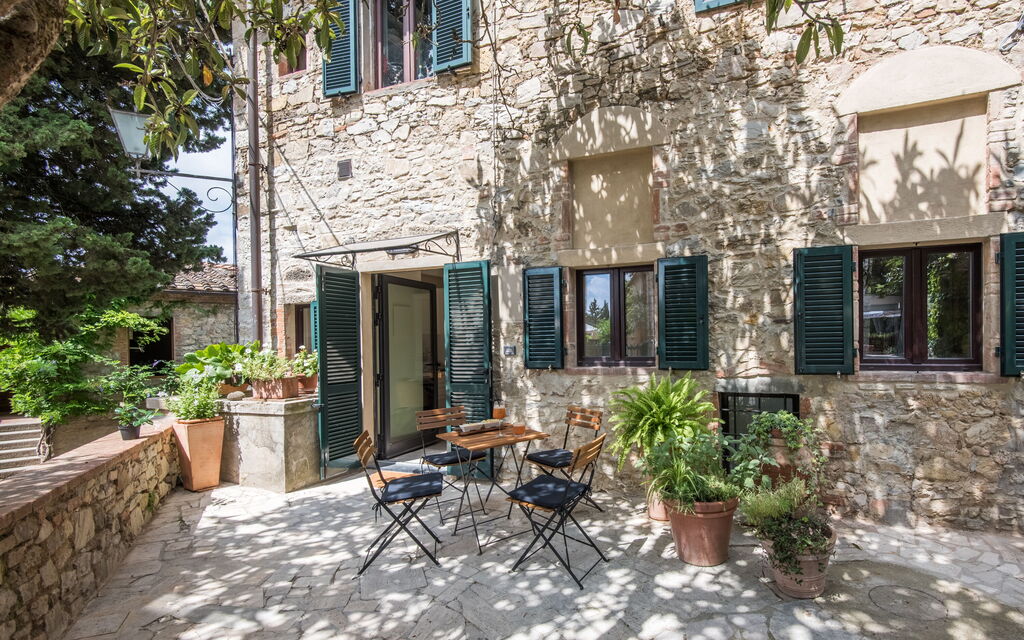 Il Nespolo Charming Apartment Fonterutoli - Siena, Toscana: Amenities, Autumn, Building Exterior, Garden, Spring, Summer