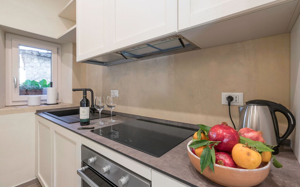 Il Nespolo Charming Apartment Fonterutoli - Siena, Toscana: Autumn, Kitchen, Spring, Summer