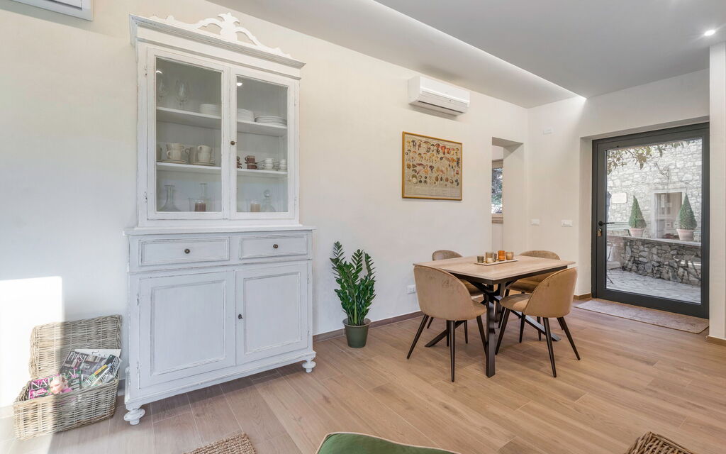 Il Nespolo Charming Apartment Fonterutoli - Siena, Toscana: Autumn, Dining Room, Spring, Summer