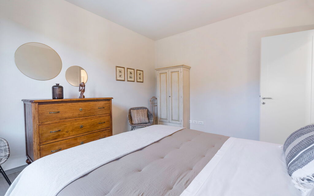 Il Nespolo Charming Apartment Fonterutoli - Siena, Toscana: Autumn, Bedroom, Spring, Summer