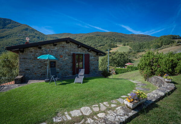 Vecchia Fornace – La Piastra Agriturismo, With Pool, Abetone: Autunno, Estate, Primavera