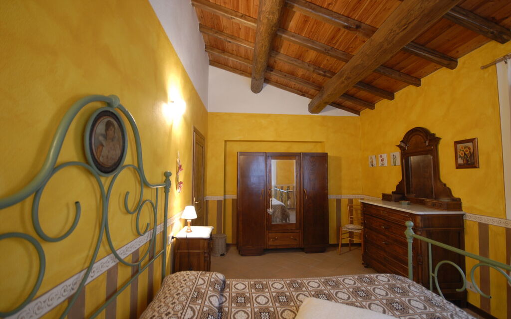 Vecchia Fornace – La Piastra Agriturismo, With Pool, Abetone: Autunno, Camera da letto, Estate, Primavera