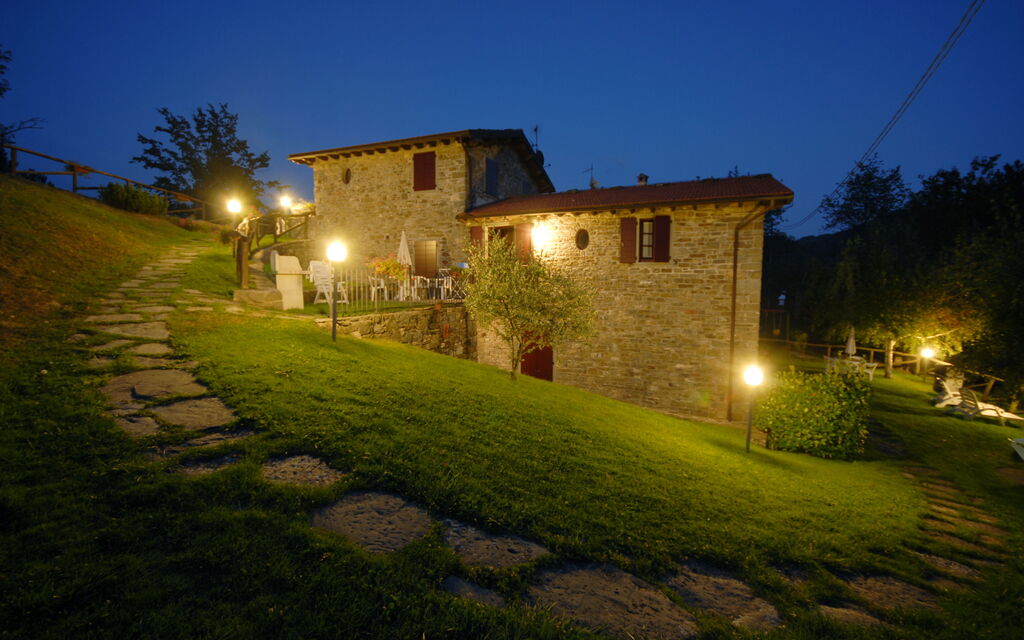 Vecchia Fornace – La Piastra Agriturismo, With Pool, Abetone: Autunno, Estate, Giardino, Primavera