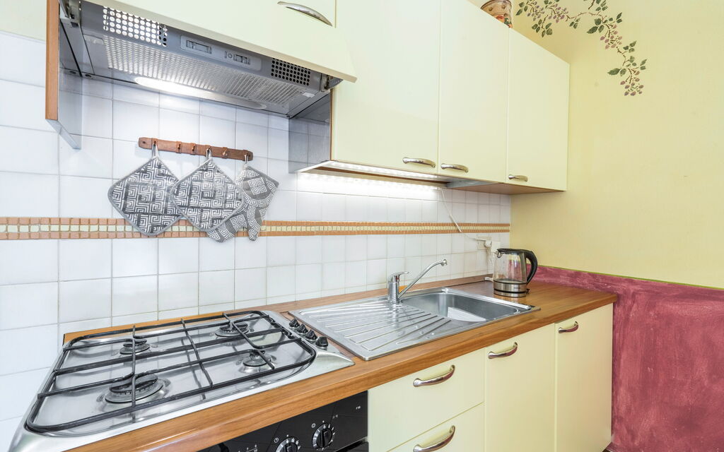 Vecchia Fornace – La Piastra Agriturismo, With Pool, Abetone: Autunno, Cucina, Estate, Primavera