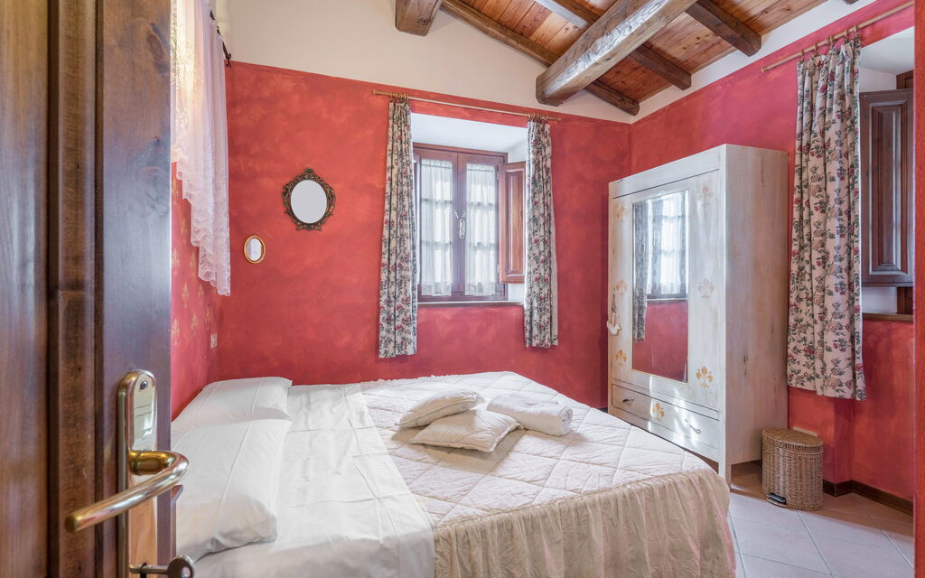 Vecchia Fornace – La Piastra Agriturismo, With Pool, Abetone: Autunno, Camera da letto, Estate, Primavera