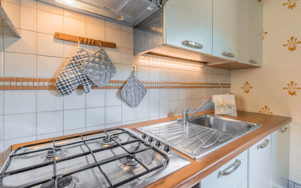 La Vecchia Fornace La Piastra Apartments - Abetone - : Autumn, Kitchen, Spring, Summer