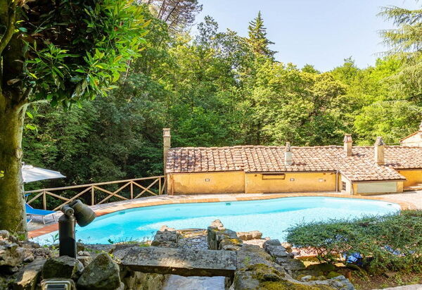 Molin Barletta, Private Pool, Nature - Marliana, Toscana: Autunno, Estate, Piscina, Primavera