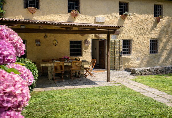 Molin Barletta, Private Pool, Nature - Marliana, Toscana: Autunno, Estate, Giardino, Primavera