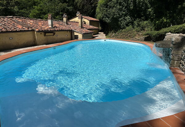 Molin Barletta, Private Pool, Nature - Marliana, Toscana: Autunno, Estate, Piscina, Primavera