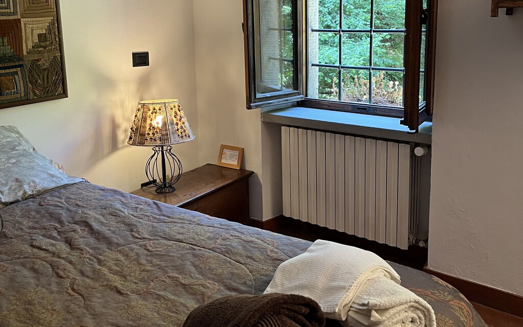 Molin Barletta, Private Pool, Nature - Marliana, Toscana: Autumn, Bedroom, Spring, Summer