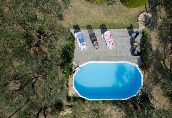 Casa Mony: Autumn, Building Exterior, Garden, Outdoor, Pool, Spring, Summer