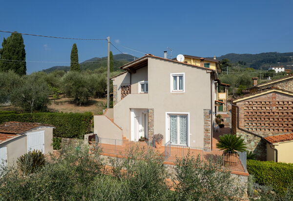 Casa Mony: Autumn, Building Exterior, Main Entrance, Outdoor, Spring, Summer