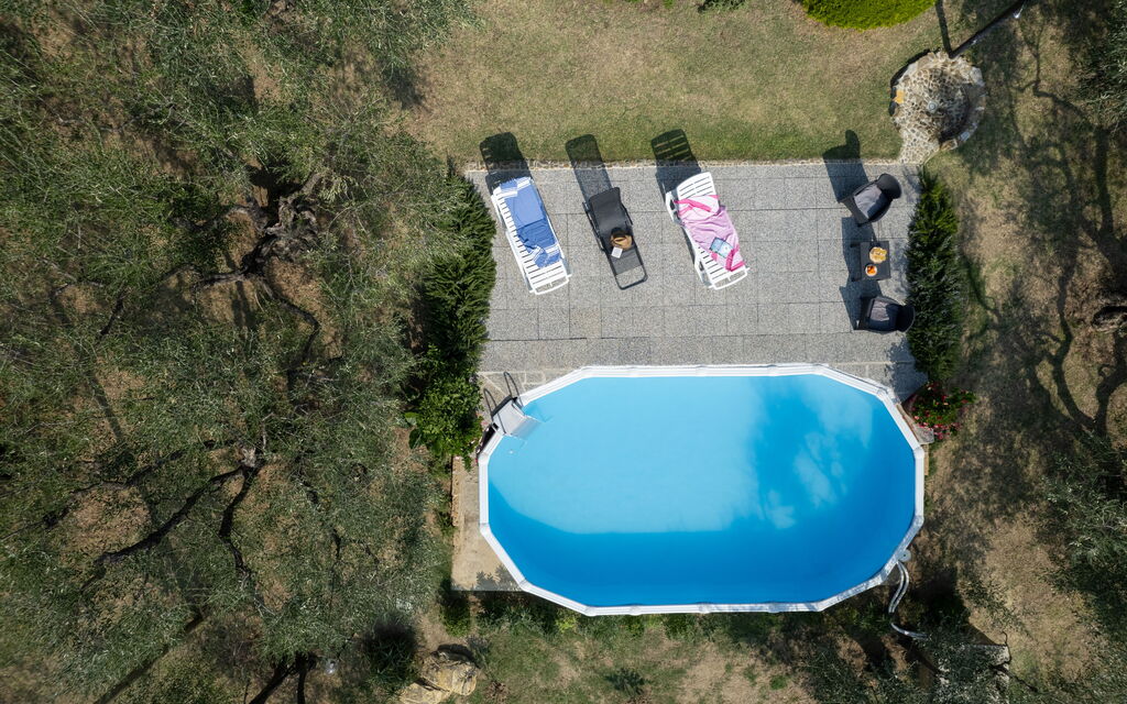 Casa Mony: Autumn, Building Exterior, Garden, Outdoor, Pool, Spring, Summer