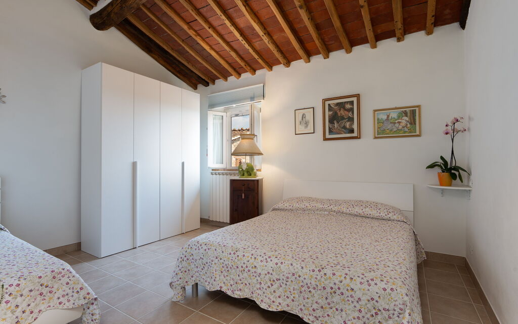 Casa Mony: Autumn, Bedroom, Spring, Summer