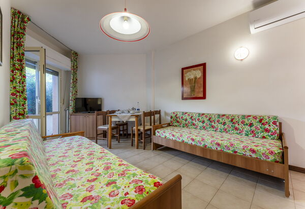 Giannella Beach Residence Apartment - Giannella, Grosseto: Autumn, Kitchen, Living Room, Spring, Summer