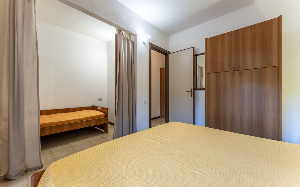 Giannella Beach Residence Apartment - Giannella, Grosseto - : Autumn, Bedroom, Spring, Summer