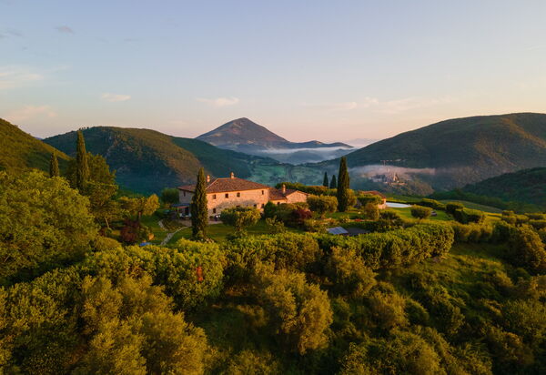 Villa Subtilia - Tenuta Di Murlo, Umbria: Autumn, Building Exterior, Spring, Summer