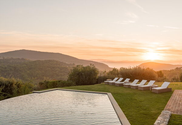 Villa Subtilia - Tenuta Di Murlo, Umbria: Autumn, Building Exterior, Pool, Spring, Summer