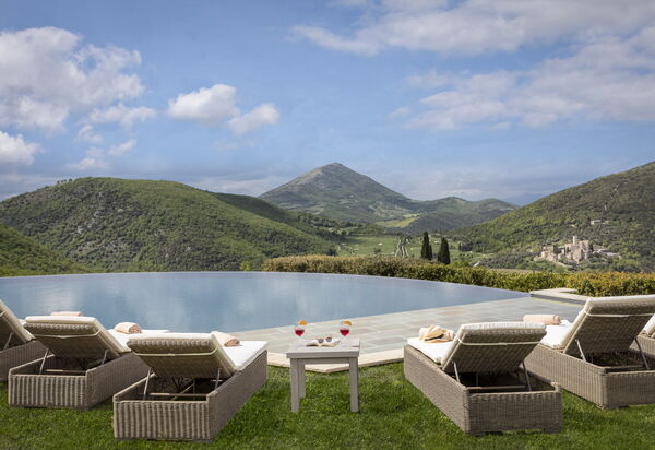 Villa Subtilia - Tenuta Di Murlo, Umbria: Autumn, Building Exterior, Pool, Spring, Summer