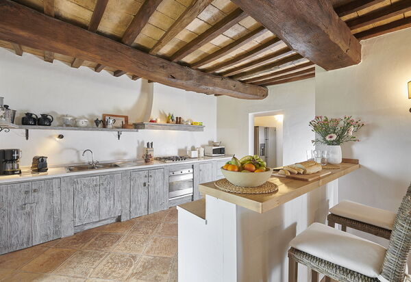 Villa Subtilia - Tenuta Di Murlo, Umbria: Autumn, Kitchen, Spring, Summer