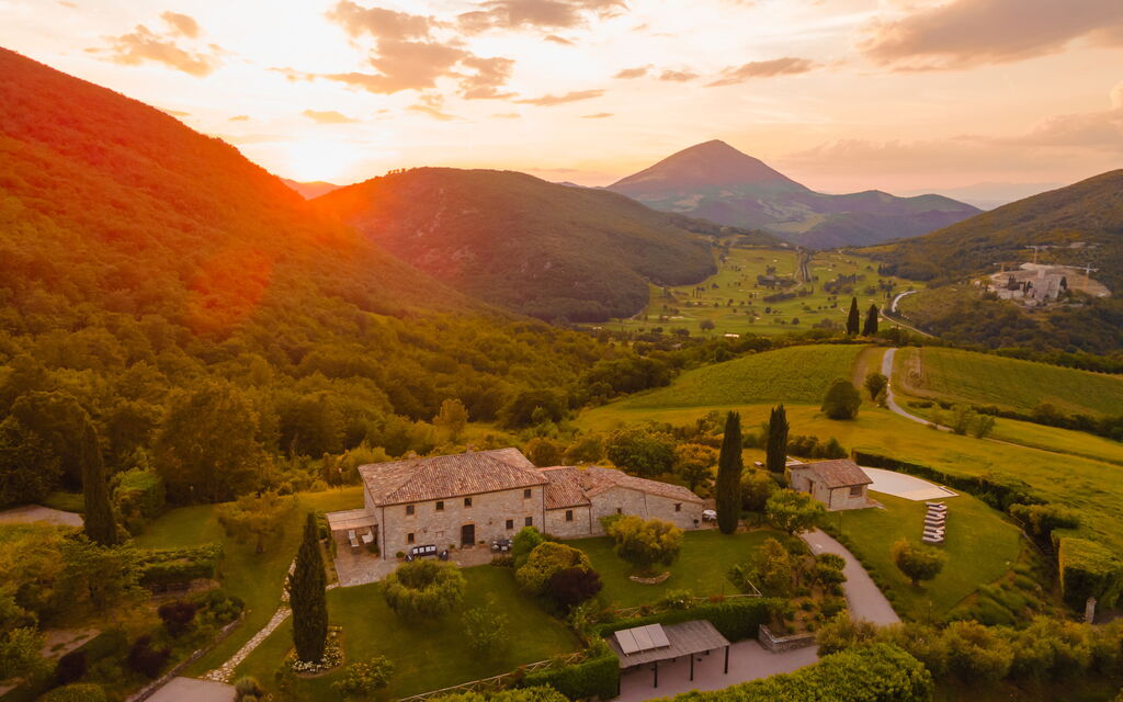 Villa Subtilia - Tenuta Di Murlo, Umbria: Autunno, Estate, Esterni, Primavera