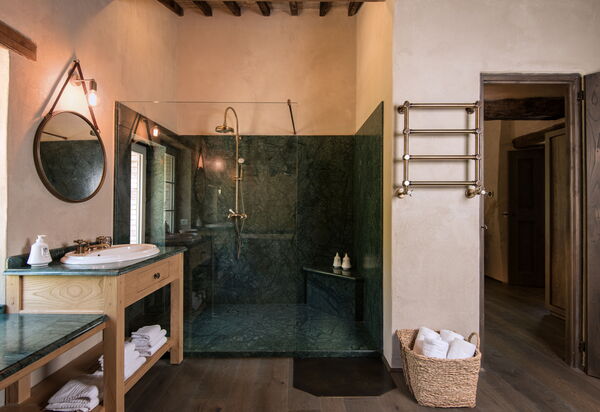 Villa Molinella - Tenuta Di Murlo, Umbria: Autunno, Bagno, Estate, Primavera