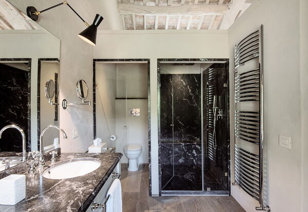 Villa Penna - Tenuta Di Murlo, Umbria: Autunno, Bagno, Estate, Primavera