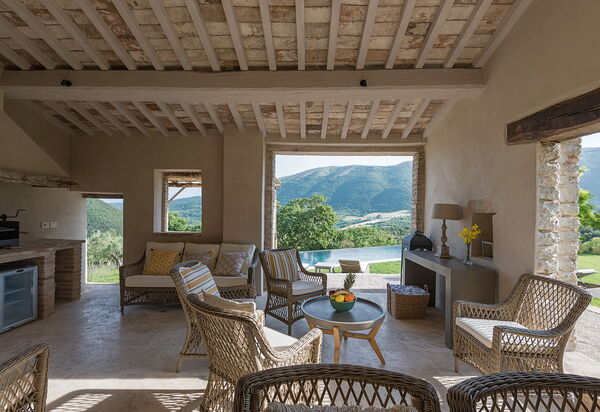 Villa Penna - Tenuta Di Murlo, Umbria: Autunno, Estate, Esterni, Primavera